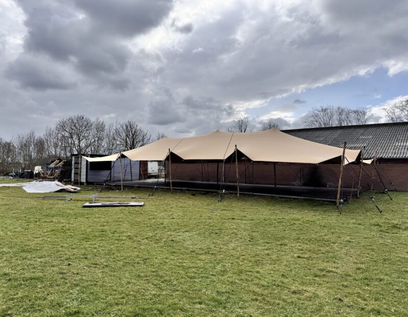 Stretchtent 10x20 meter